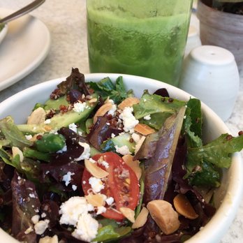 True Food Kitchen - Mediterranean Quinoa Salad - New American Near Me - Phoenix, Arizona
