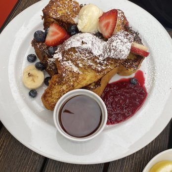 Metro Cafe - French Toast - American Near Me - El Segundo, California Metro Cafe - French Toast - American Near Me - El Segundo, California