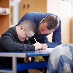 Horizon Health and Wellness - Horizon offers habilitation services to adults with intellectual and developmental disabilities.