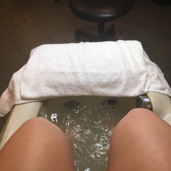 Burke Williams Day Spa - Day Spas Near Me - Pasadena, California