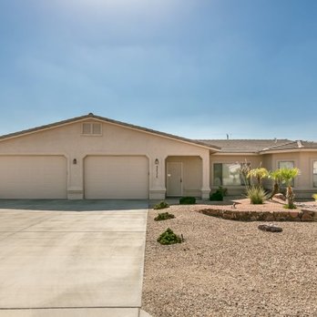 Destination Havasu - Midtown Retreat - 3 Bedroom 2 Bath with Pool and Spa! - Property Management Near Me - Lake Havasu City, Arizona Destination Havasu - Midtown Retreat - 3 Bedroom 2 Bath with Pool and Spa! - Property Management Near Me - Lake Havasu City, Arizona