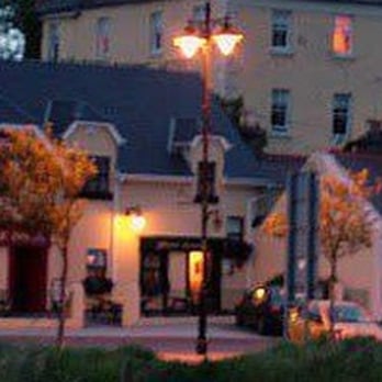 Gilna's The Cottage Inn - Pubs Near Me - Laytown, MH Gilna's The Cottage Inn - Pubs Near Me - Laytown, MH