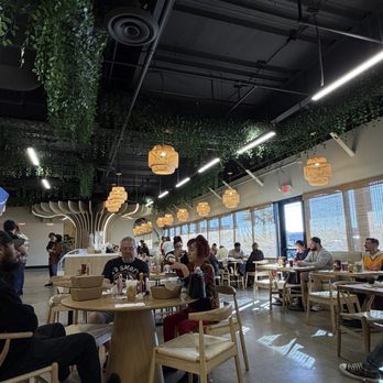 Lunakin Café - Eating area - Breakfast & Brunch Near Me - Las Vegas, Nevada