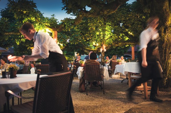 Restaurant DAS BRÄU by null