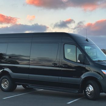 SD Platinum Sprinters - Limos Near Me SD Platinum Sprinters - Limos Near Me