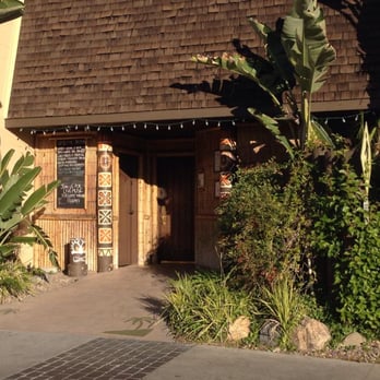 Damon's Steak House - "The speakeasy entrance" -- through the back from the parking lot. - Steakhouses Near Me - Glendale, California