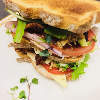 JuJu's Cafe - A club sandwich - Breakfast & Brunch Near Me - Troutdale, Oregon