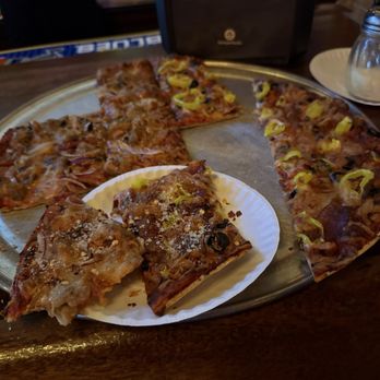Riley's Pub - Pizza - Irish Near Me - Saint Louis, Missouri Riley's Pub - Pizza - Irish Near Me - Saint Louis, Missouri