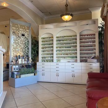 Royal Nails & Spa - Nail Salons Near Me - Naples, Florida Royal Nails & Spa - Nail Salons Near Me - Naples, Florida