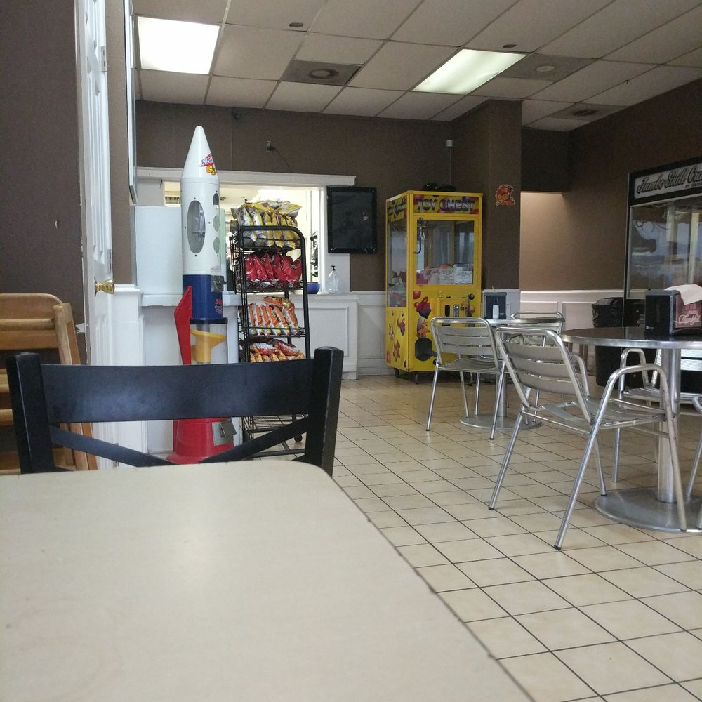 the inside of a fast food restaurant the inside of a fast food restaurant