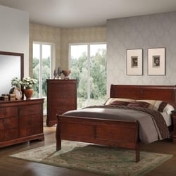 America The Beautiful Dreamer Furniture - Cherry Louis Phillipe