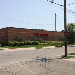 Price Chopper Ingersoll - East Side of Price Chopper