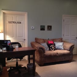 Intuitive Touch Massage Therapy - Reception area