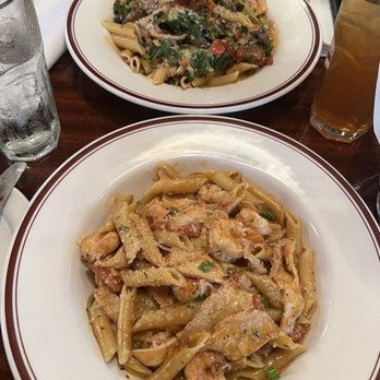 Mike's American - Jambalaya Pasta & Penne Primavera - American Near Me - Springfield, Virginia