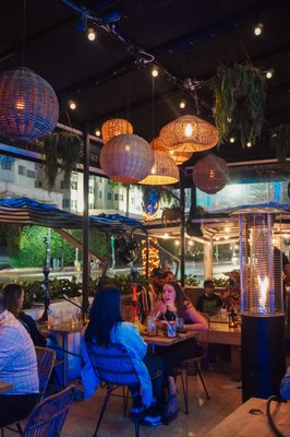 Wilde on the Porch by null