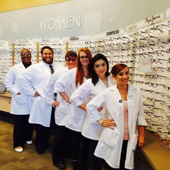 Eyeglass World - Team 8504..! - Eyewear & Opticians Near Me - Chula Vista, California