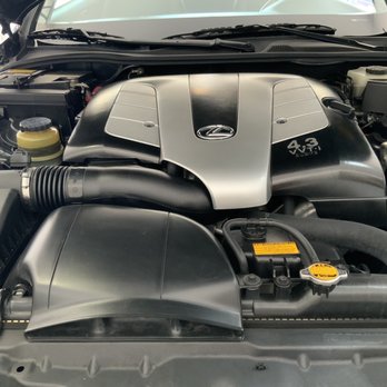 Absolute Detail - The engine is spotless! - Car Wash Near Me - Cathedral City, California