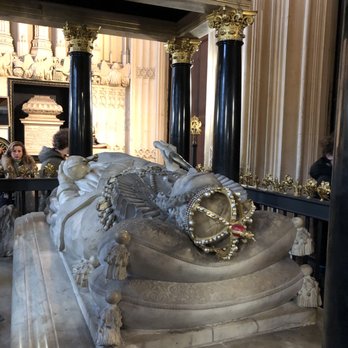 Westminster Abbey - Tomb of Elizabeth I, Westminster Abbey - Churches Near Me - London, XGL Westminster Abbey - Tomb of Elizabeth I, Westminster Abbey - Churches Near Me - London, XGL