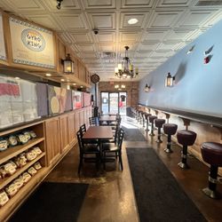 Gyro King - Interior