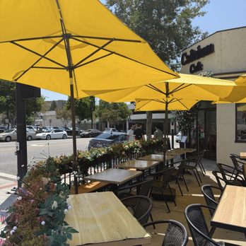 Calidum Cafe - Cafes Near Me - Burbank, California