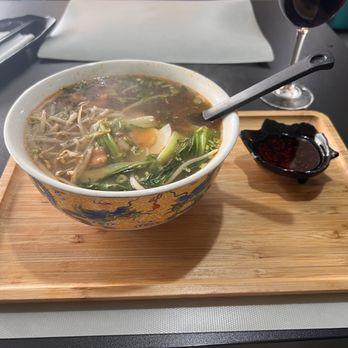 Hello Saigon - Spicy frango ramen - Vietnamese Near Me - Lisbon, 11