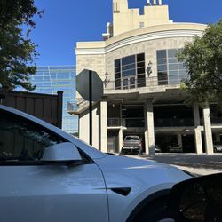 Tesla Supercharger - Raleigh