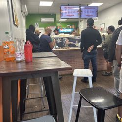 Equis Pica Pollo Restaurant