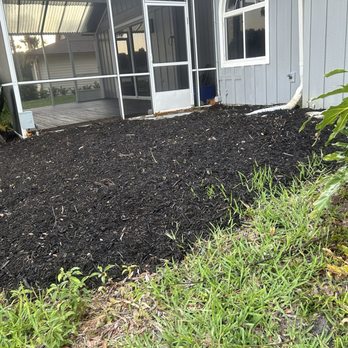 Cuts by Quist - Dumped all this mulch over unprepared ground. If you step on this mulch mound you will sink several inches. - Lawn Services Near Me Cuts by Quist - Dumped all this mulch over unprepared ground. If you step on this mulch mound you will sink several inches. - Lawn Services Near Me