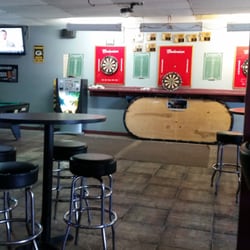 Twin Oaks Pub - Darts for the WIN!