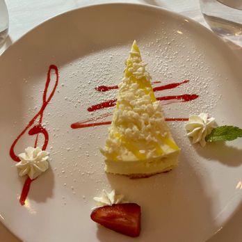 La Perla Di Pompano - Limoncello Cake - Italian Near Me - Pompano Beach, Florida