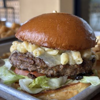 7 Mile Kitchen - New American Near Me - Carlsbad, California