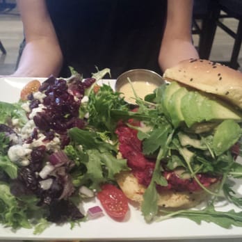 Eureka! - Veggie Beet Burger - American Near Me - Berkeley, California