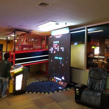 Jib Lanes - Bowling Near Me - Flushing, New York Jib Lanes - Bowling Near Me - Flushing, New York