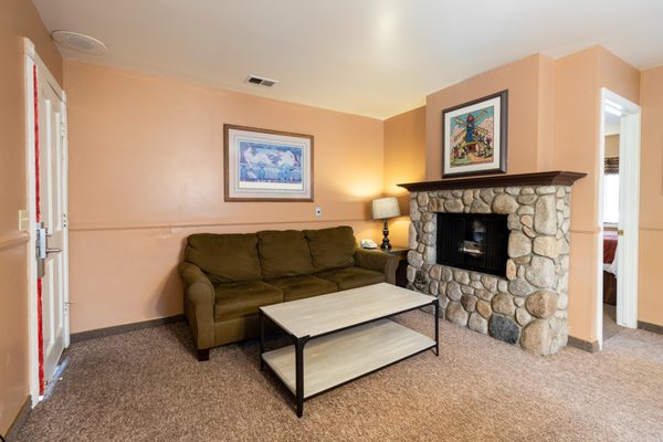 Saddleback Inn by null