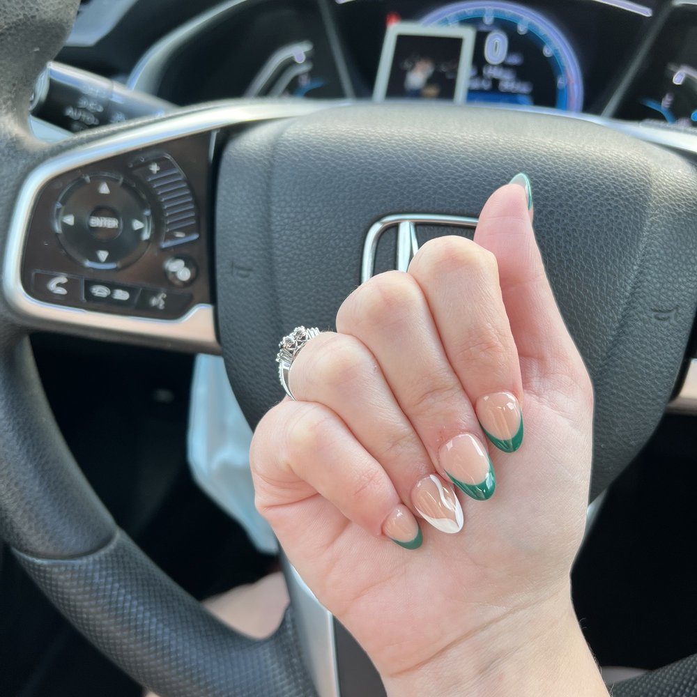 Verona Nails Bar - Nail Salons Near Me - San Antonio, Texas
