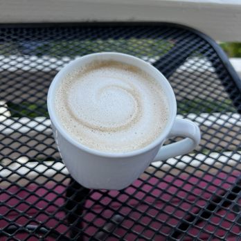 Caffe Florian - Latte - 12 oz. With oat milk. - Cafes Near Me - Kealakekua, Hawaii