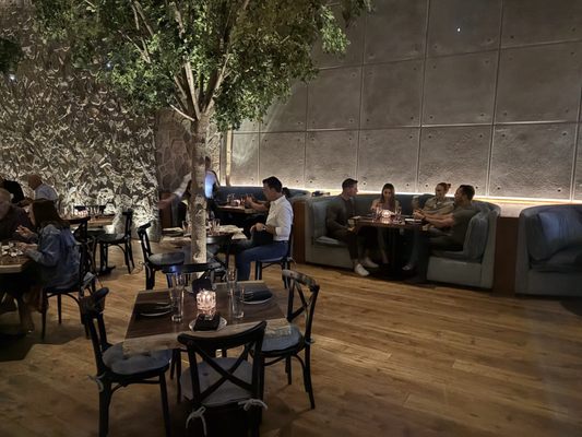 TIMBR Restaurant & Lounge by null