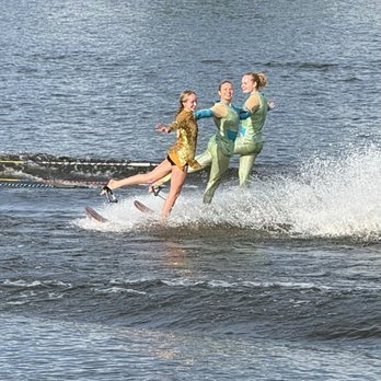 Twin Cities River Rats - Swiveling tricks - Amateur Sports Teams Near Me - Minneapolis, Minnesota Twin Cities River Rats - Swiveling tricks - Amateur Sports Teams Near Me - Minneapolis, Minnesota