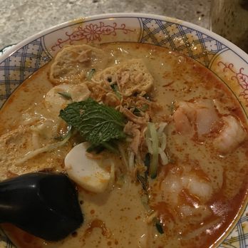 Laut - Curry Laksa Broth Soup - Thai Near Me - New York, New York Laut - Curry Laksa Broth Soup - Thai Near Me - New York, New York