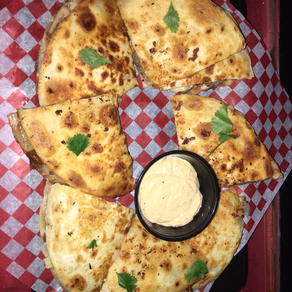 Smoking Aces - Shawarma quesadilla - Hookah Bars Near Me - Winnipeg, Manitoba Smoking Aces - Shawarma quesadilla - Hookah Bars Near Me - Winnipeg, Manitoba