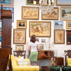 Ahlers & Ogletree Auction Gallery