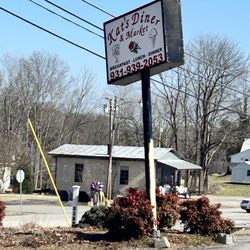 Kat's Diner & Market - Outside sign