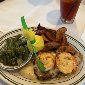 Rips On the Lake - Special of the day! - Seafood Near Me - Mandeville, Louisiana