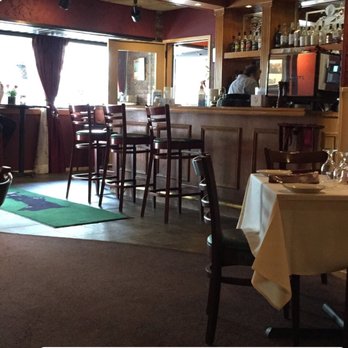 Da Nina Italian Restaurant - View of the bar - Italian Near Me - Suffern, New York Da Nina Italian Restaurant - View of the bar - Italian Near Me - Suffern, New York