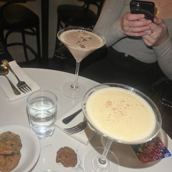 Baileys' Chocolate Bar - Lounges Near Me - Saint Louis, Missouri Baileys' Chocolate Bar - Lounges Near Me - Saint Louis, Missouri