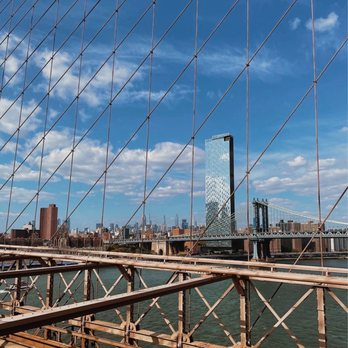 Brooklyn Bridge - Landmarks & Historical Buildings Near Me - Brooklyn, New York