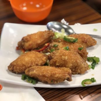 Alice’s Kitchen - Salt and pepper chicken wings - Really good! - Noodles Near Me - Temple City, California Alice’s Kitchen - Salt and pepper chicken wings - Really good! - Noodles Near Me - Temple City, California
