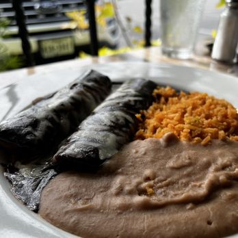 Sabor Cocinabar - Enchiladas de Mole - Mexican Near Me - San Antonio, Texas Sabor Cocinabar - Enchiladas de Mole - Mexican Near Me - San Antonio, Texas