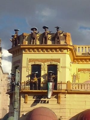 Plaza de los Mariachis by null