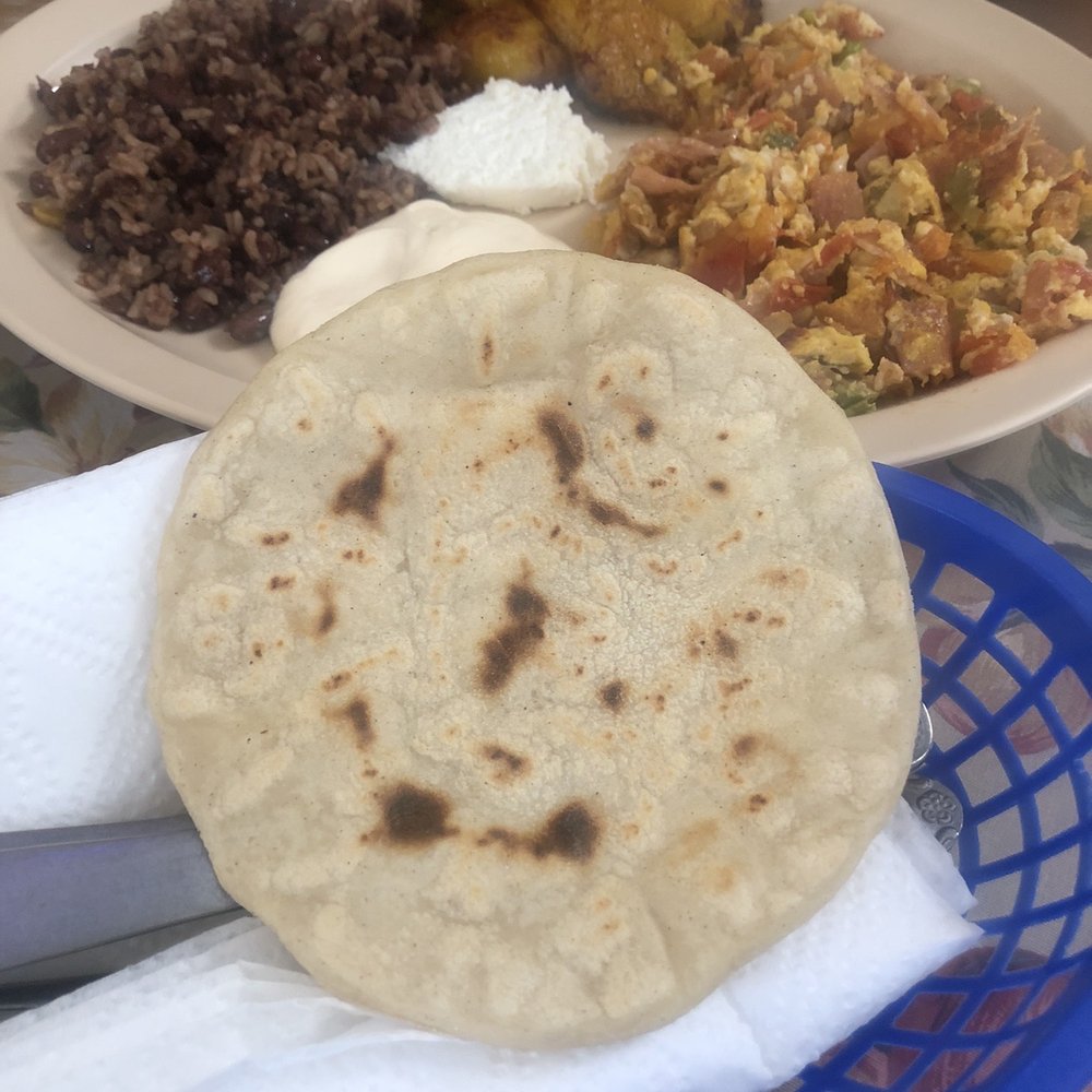 El Sonsonateco - Hand made tortillas with breakfast - Salvadoran Near Me - Los Angeles, California El Sonsonateco - Hand made tortillas with breakfast - Salvadoran Near Me - Los Angeles, California